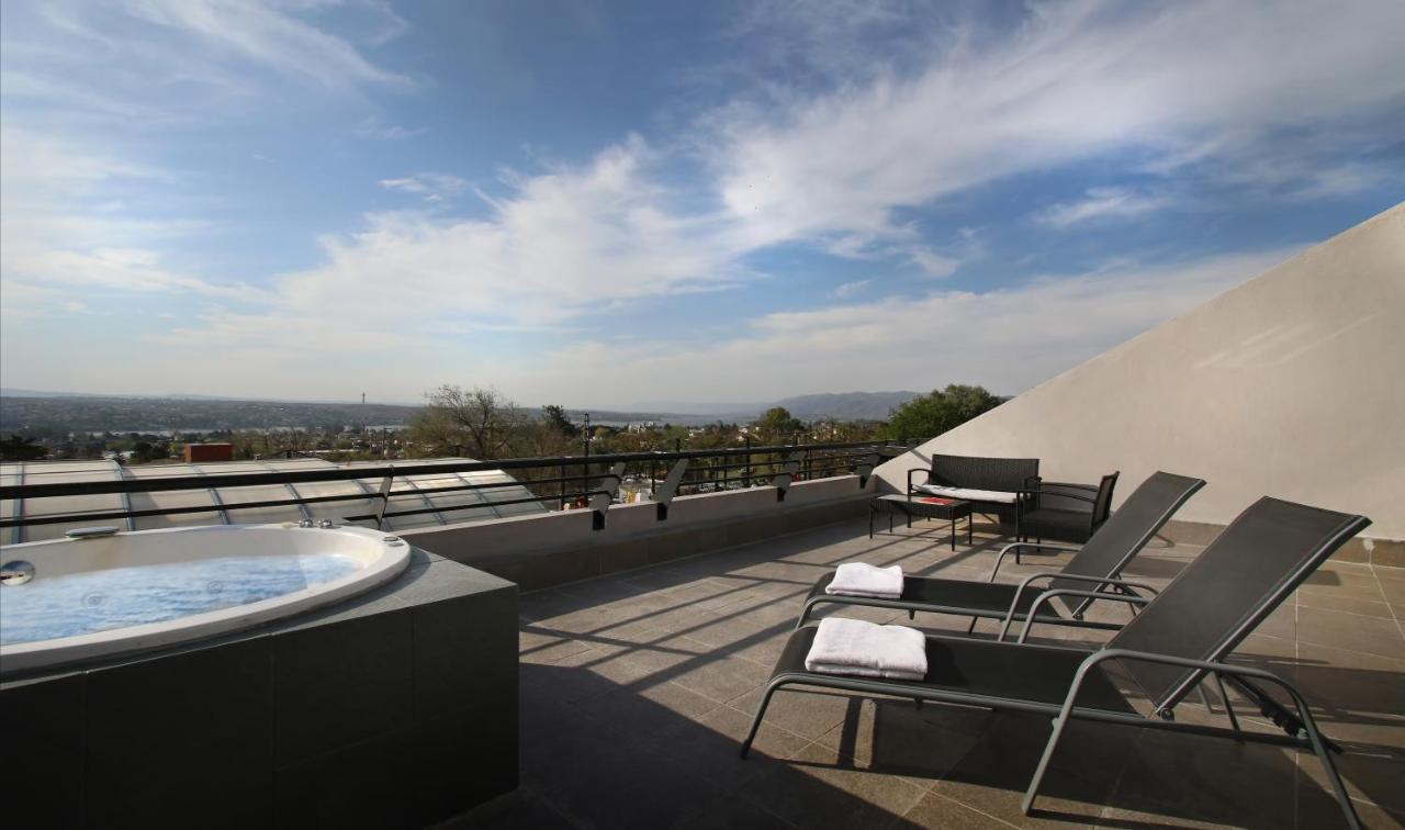 Pinares Panorama Suites, Spa & Convention Center Villa Carlos Paz Exterior foto