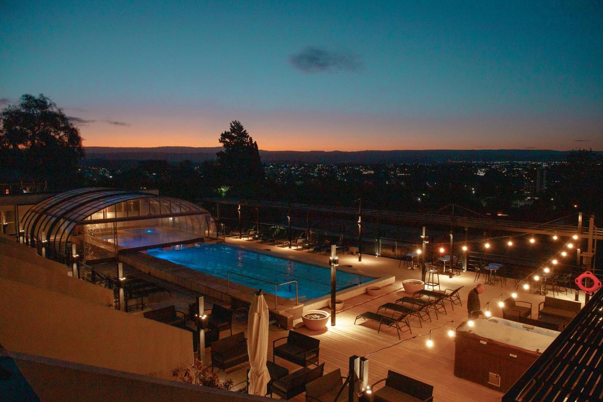 Pinares Panorama Suites, Spa & Convention Center Villa Carlos Paz Exterior foto